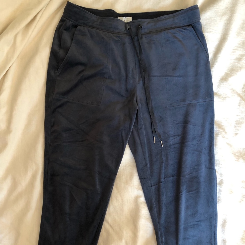 Lou & Grey Joggers